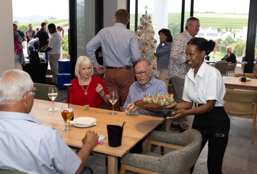 Dining service