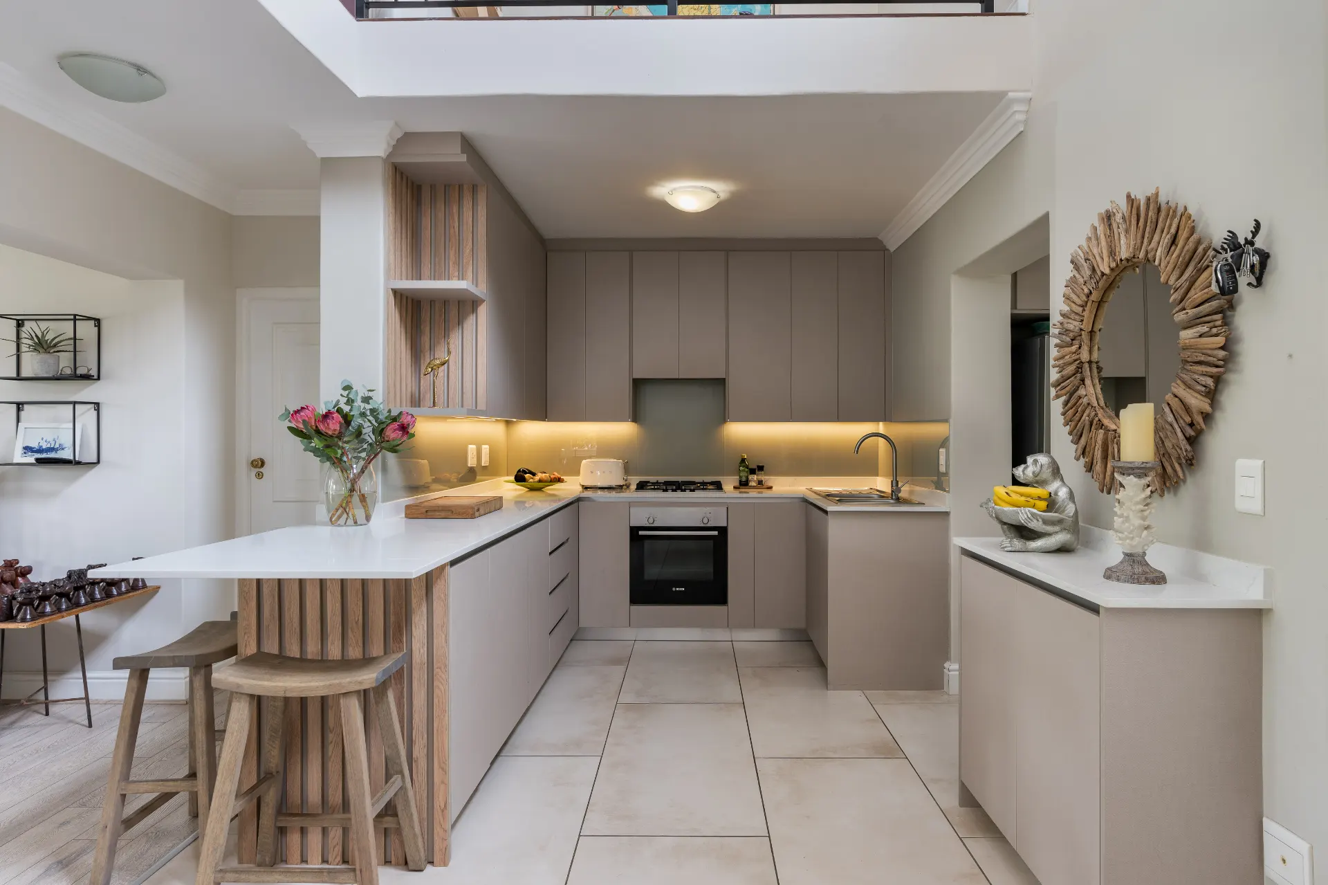 Modern fully equipped kitchen with breakfast bar
