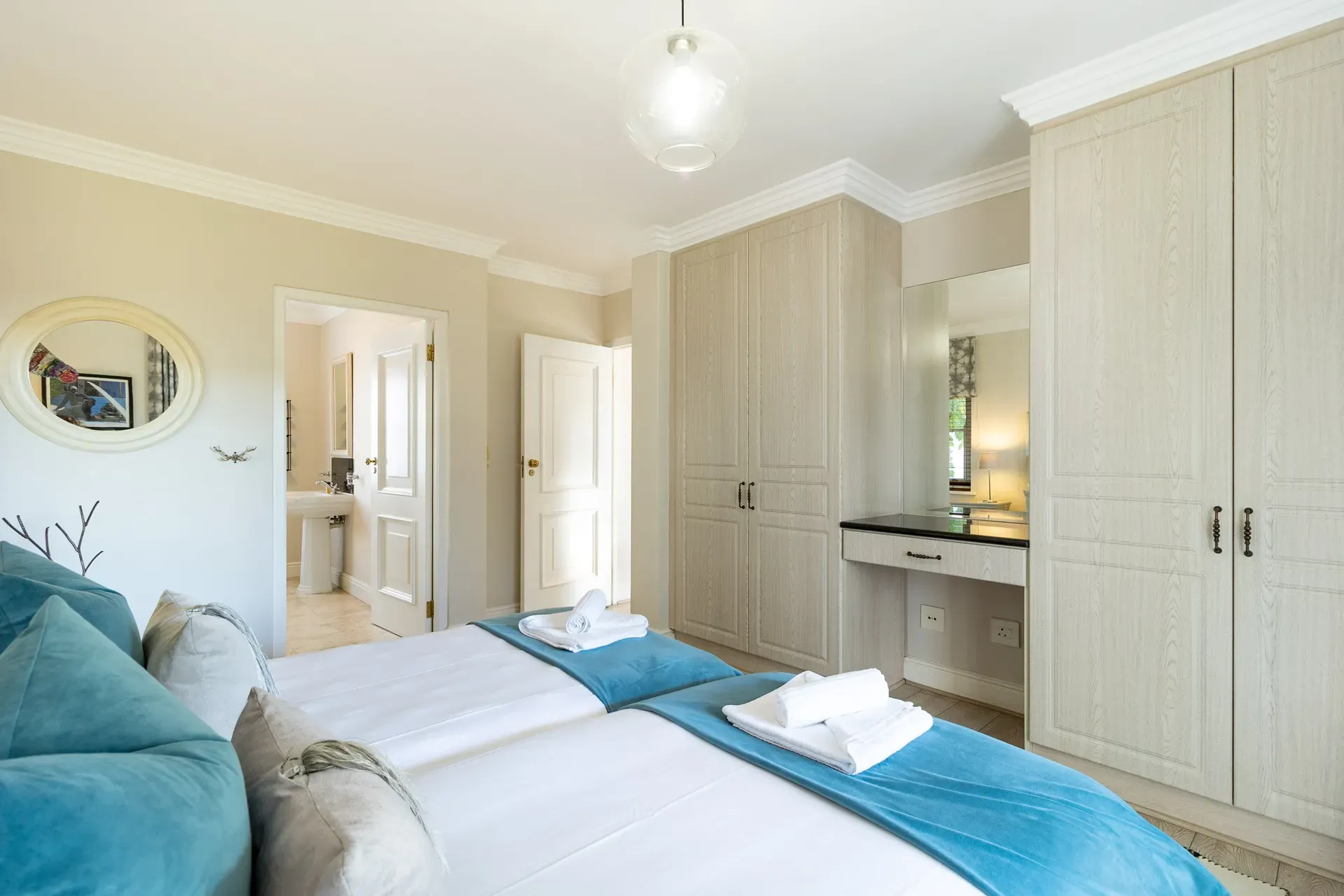 Lodge 2 — lodge-2-bedroom-3
