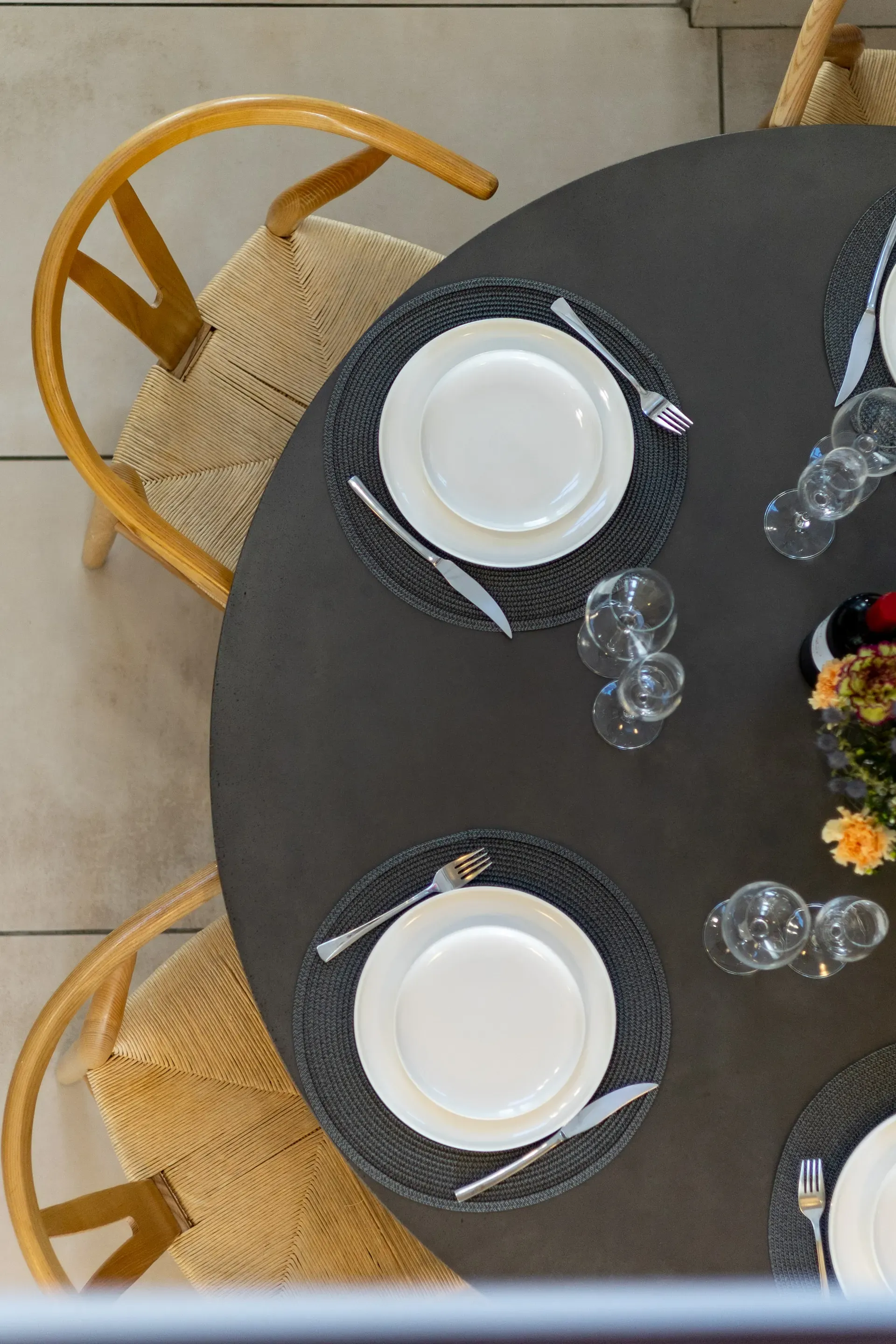 Lodge 2 — lodge-2-dining-room-detail-2-2