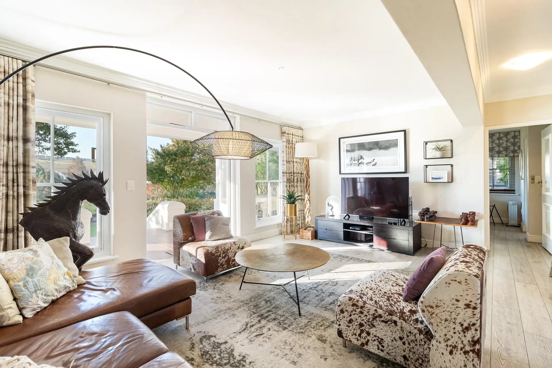 Lodge 2 — lodge-2-living-room-main