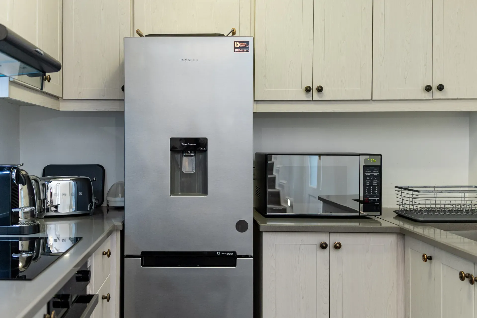 Lodge 3 — lodge-3-kitchen