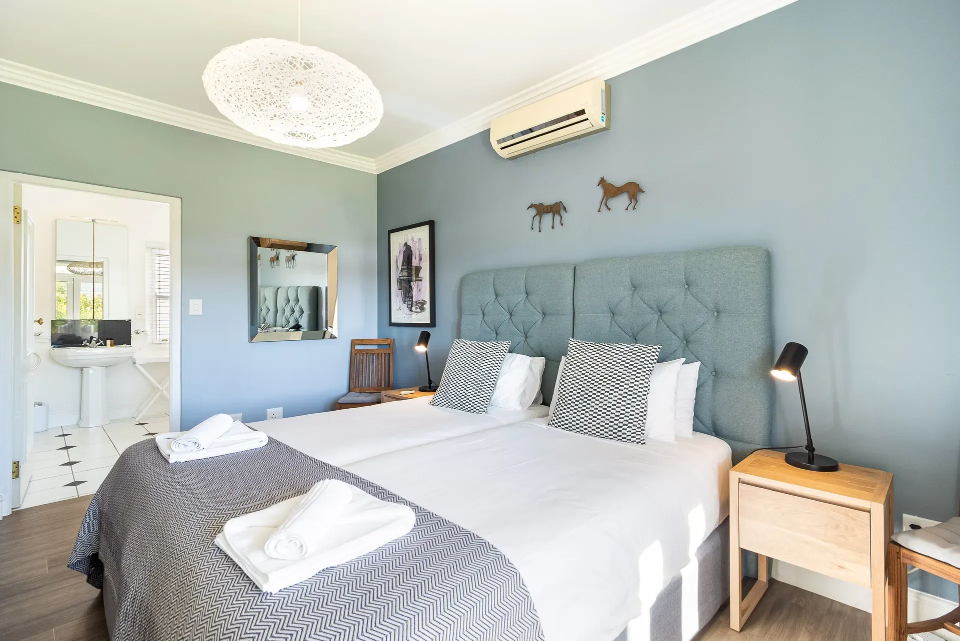 Lodge 4 — lodge-4-bedroom