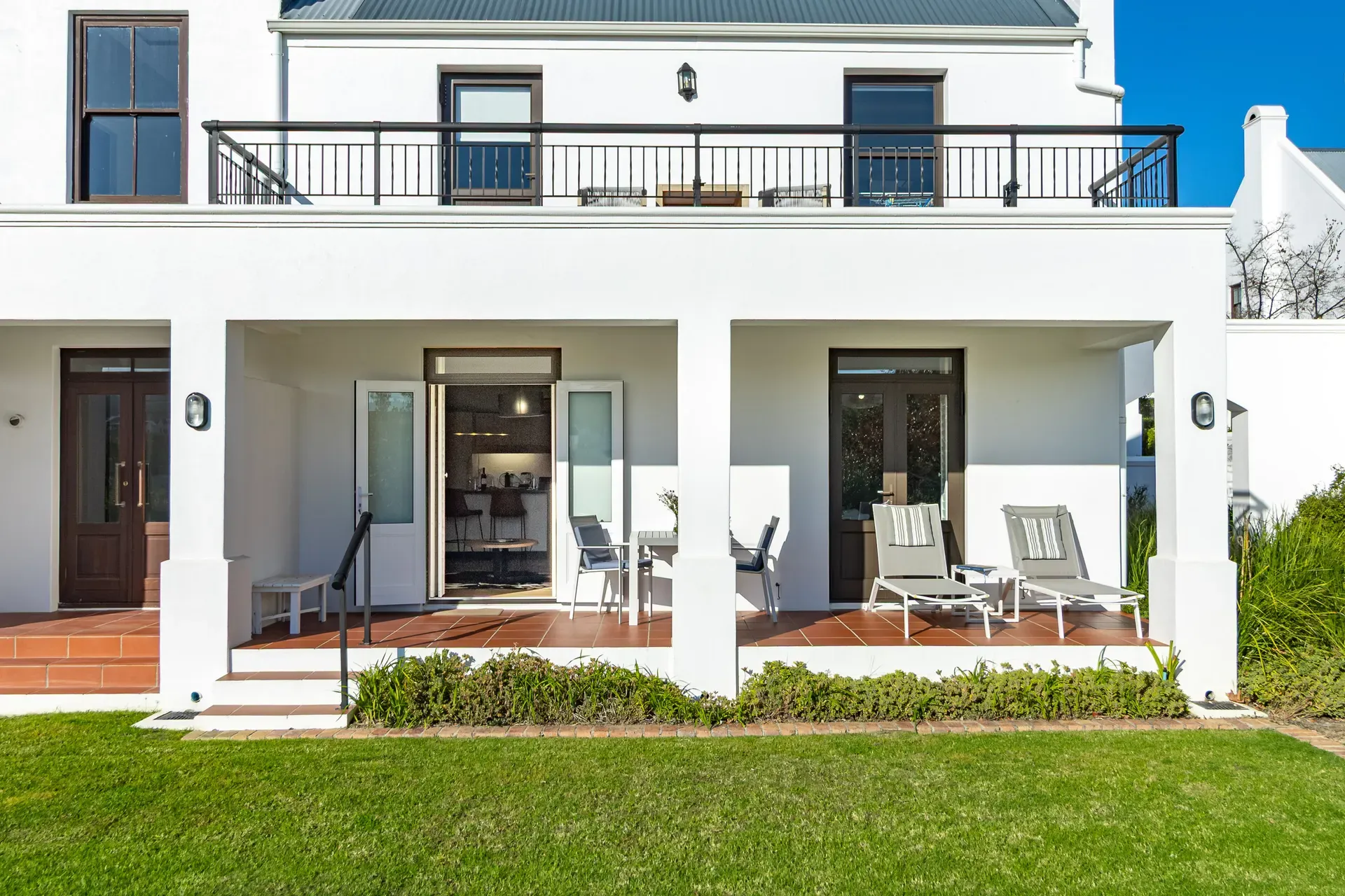 Lodge 4 — lodge-4-exterior-main