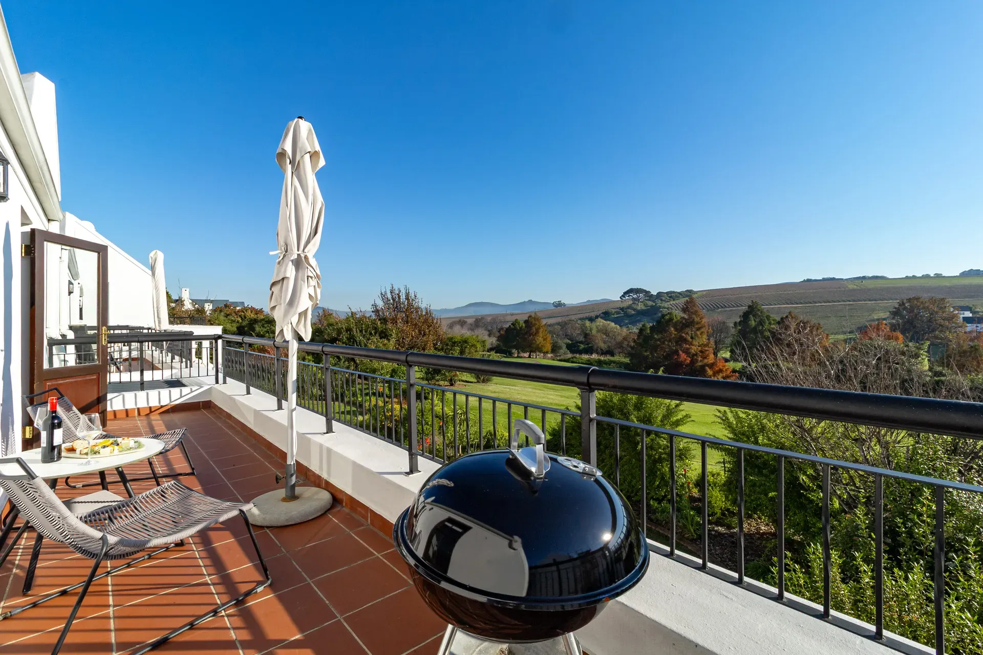 Lodge 9 — lodge-9-stoep-braai