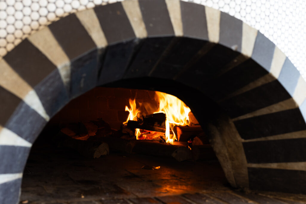 Pizza oven