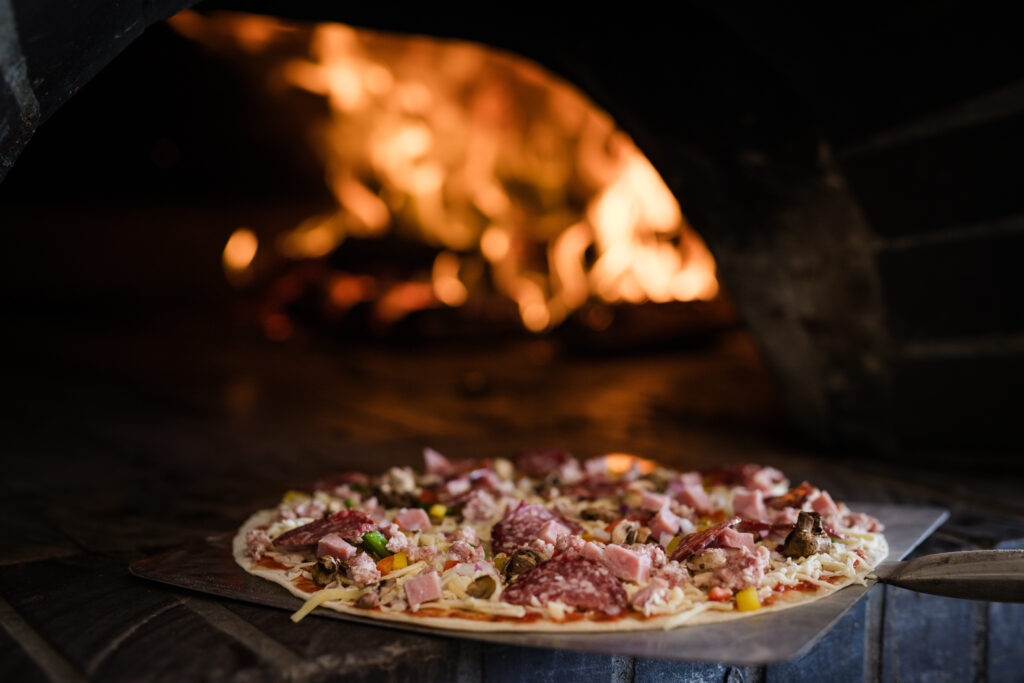 Pizza oven