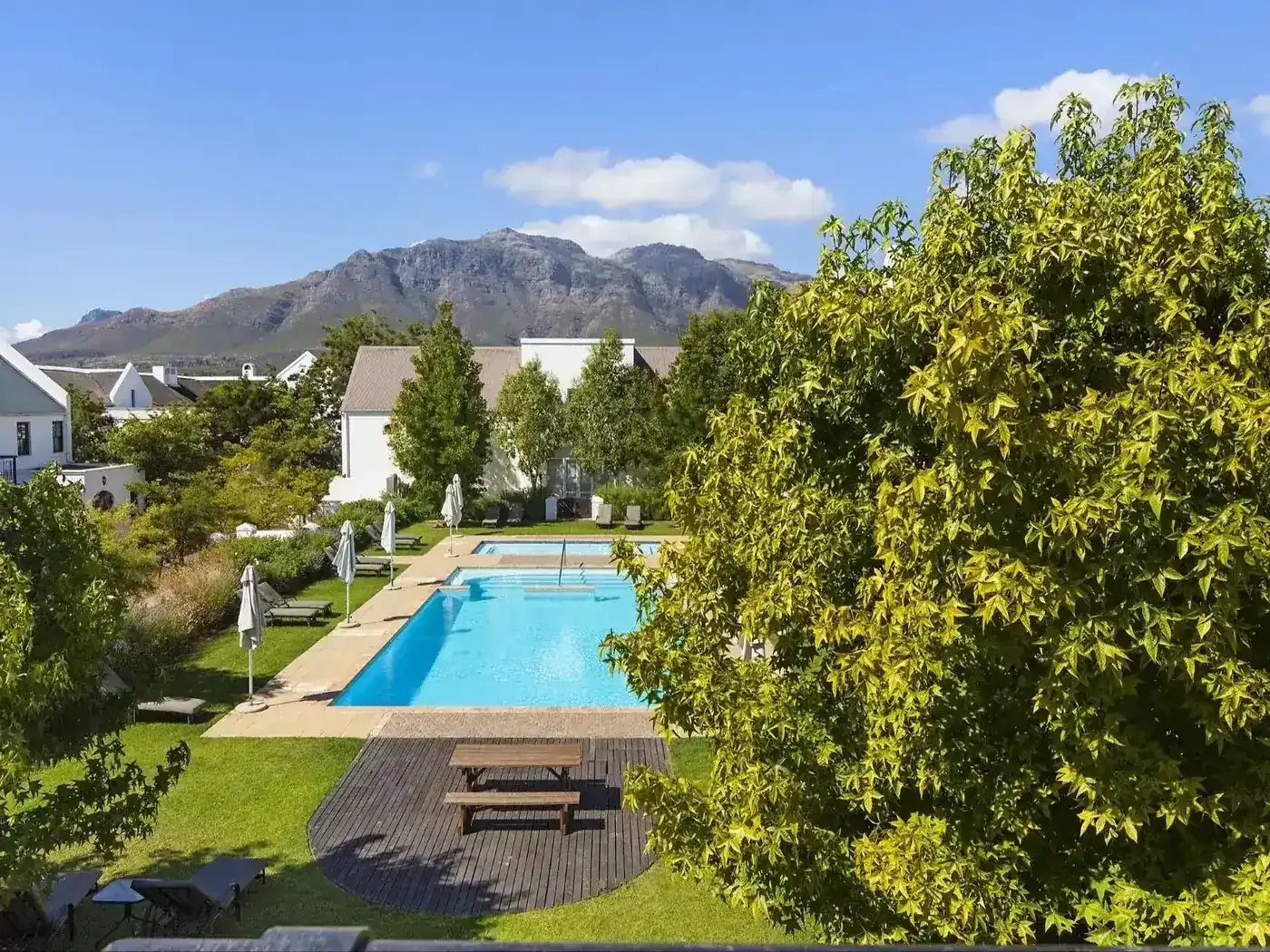 Lodge 36 — winelands-1