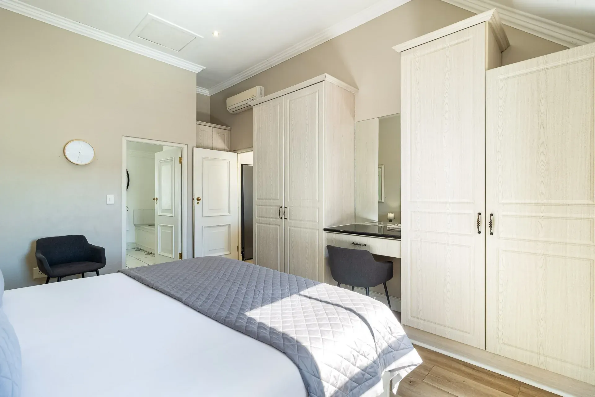 Lodge 21 — winelands-14