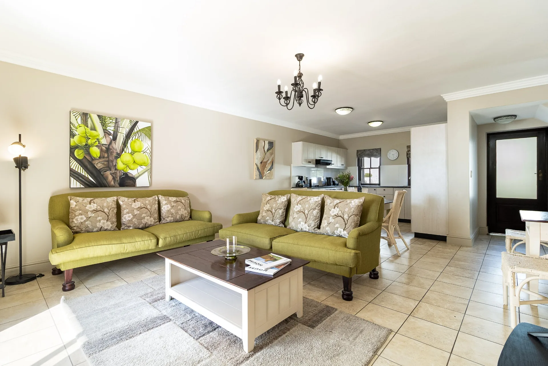Lodge 15 — winelands-2