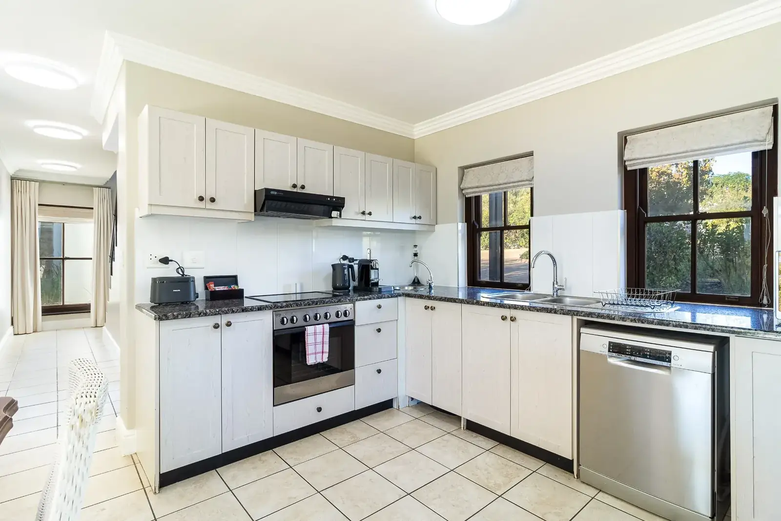 Lodge 26 — winelands-7