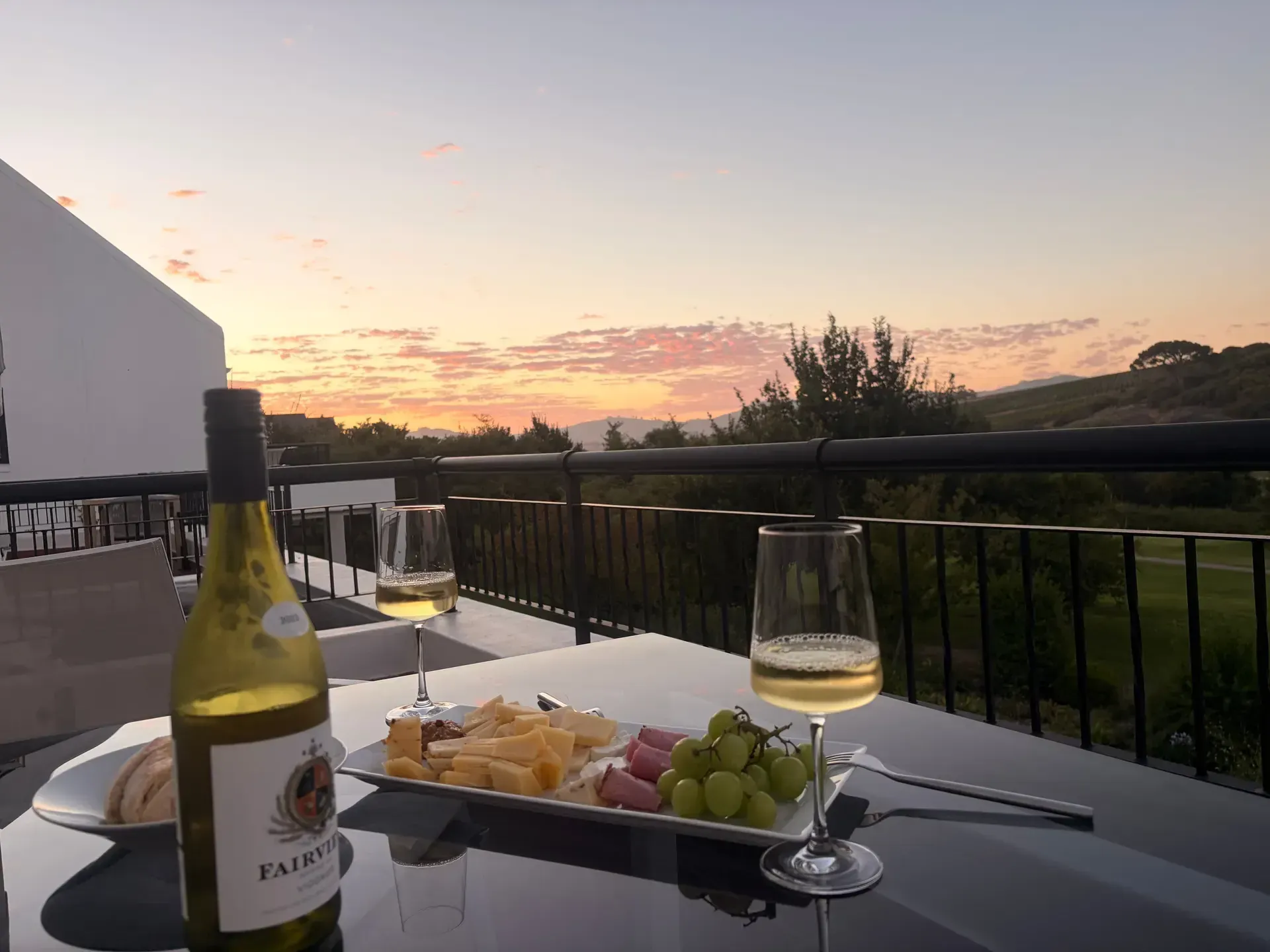 Lodge 8 — winelands-golf-lodges-8-1